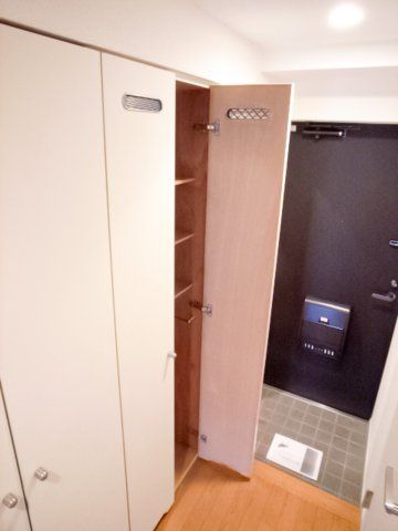 サヴォイレジェント　7階の収納|別号室のものです。現状優先になります。