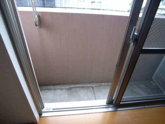 サヴォイレジェント　7階のバルコニー|別号室のものです。現状優先になります。