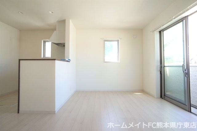 熊本市東区御領２丁目のアパートの居間・リビング