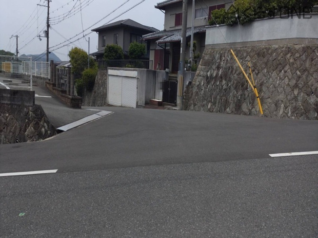 【前面道路含む現地写真】 | 姫路市御立東3丁目／中古戸建