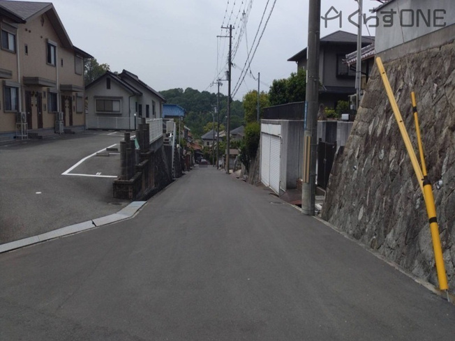 【前面道路含む現地写真】 | 姫路市御立東3丁目／中古戸建