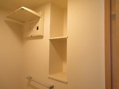 アテナリー右京のその他|トイレ棚