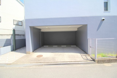 【駐車場】 | セジュール服部