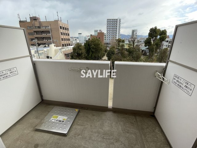 スプランディッド放出のバルコニー