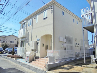 【外観】 | シャルマン ドミール | JR南武線「中野島」駅まで徒歩6分！猫ちゃんOK♪1フロア2住戸の2階建てアパート♪コンビニやスーパー、ドラッグストアなどが近くて便利な住環境です☆