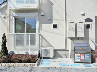 【その他共用部分】 | シャルマン ドミール | 敷地内ごみ置き場でごみ出しもらくらく～♪忙しい社会人さんや学生さんにもうってつけ！