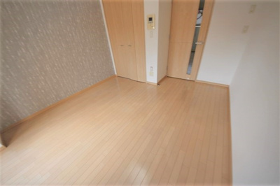 【洋室】 | ディオレクレスト東心斎橋