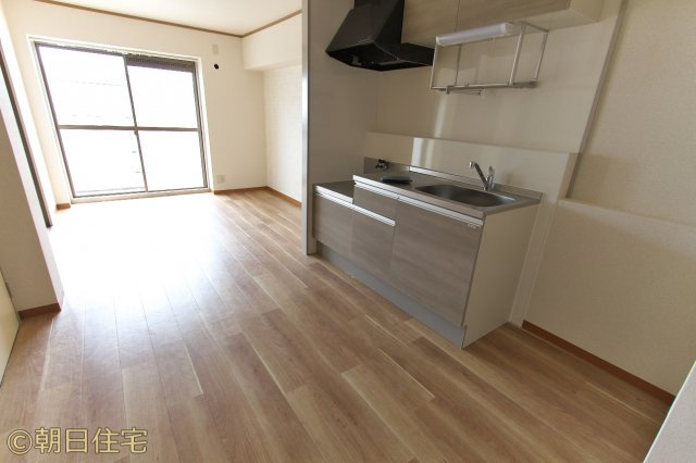 サンコーポ沖本の居間・リビング