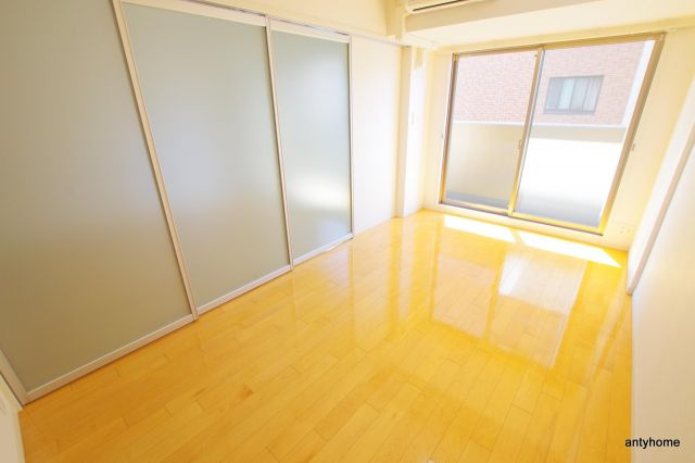 グレンパーク梅田北　仲介手数料無料の寝室