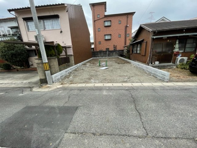 【外観】 | 守山区町南017 全1棟　＜仲介手数料無料＞廿軒屋小・守山中　新築一戸建て | 撮影
社長の村田です！
自らプレイヤーとして営業しています
長年の経験と実績から皆様により良いマイホーム購入のご提案をいたします。
住宅ローンの不安や購入後の不安等何でもご相談ください。