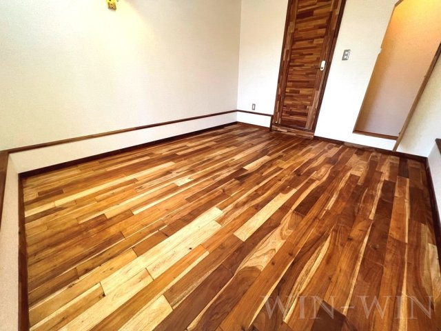 セザンヌ牟呂の寝室