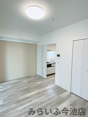 【居間・リビング】 | ルーエ池下