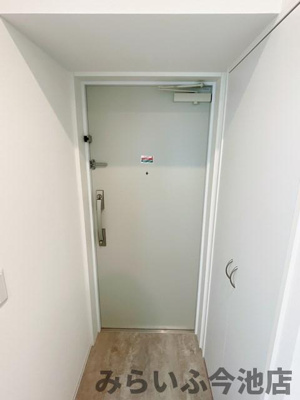 【玄関】 | ルーエ池下