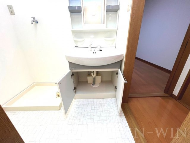 アベニールKの洗面所