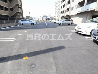 【駐車場】 | ブレス筑紫通り北の駐車場