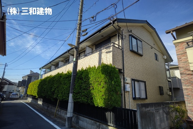 コーポサンヒルズの外観