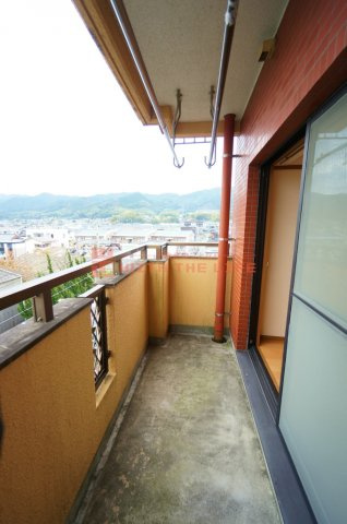 コーポラス坂井【キャッシュバック対象物件】のバルコニー|陽当たり良好なバルコニーです