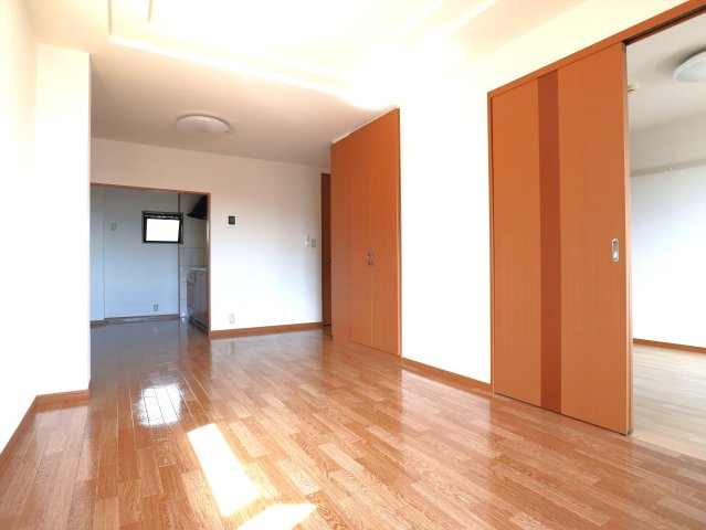 ソレイユの居間・リビング