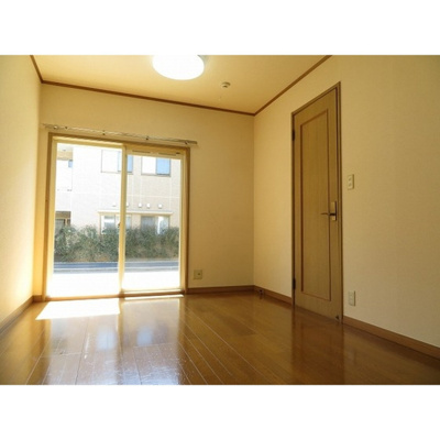 【居間・リビング】 | 岡田邸