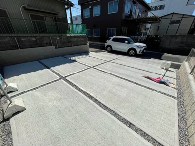 【駐車場】 | 天白区島田 全１棟　＜仲介手数料無料＞天白小・天白中　新築一戸建て | 撮影
社長の村田です！
自らプレイヤーとして営業しています
長年の経験と実績から皆様により良いマイホーム購入のご提案をいたします。
住宅ローンの不安や購入後の不安等何でもご相談ください。