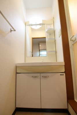 【独立洗面台】 | Aria vita