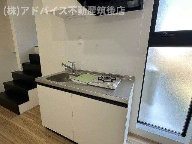 八女市本村のアパートのキッチン