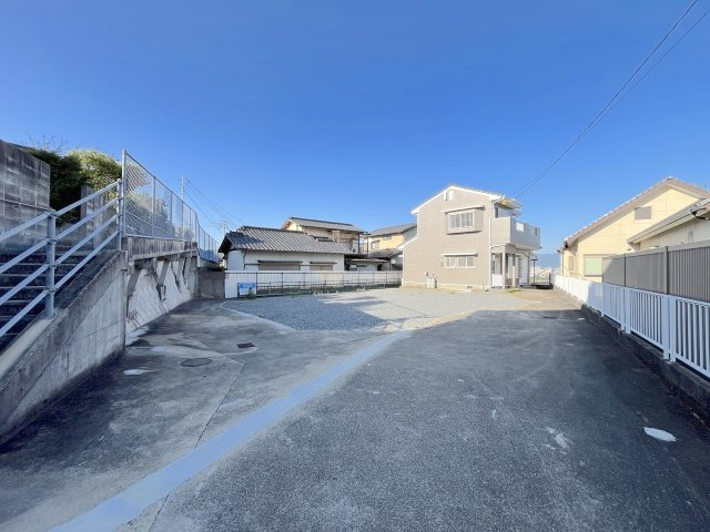 南区野多目6丁目の駐車場