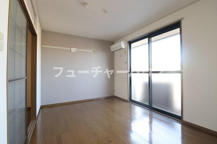 エレファントファイブのその他