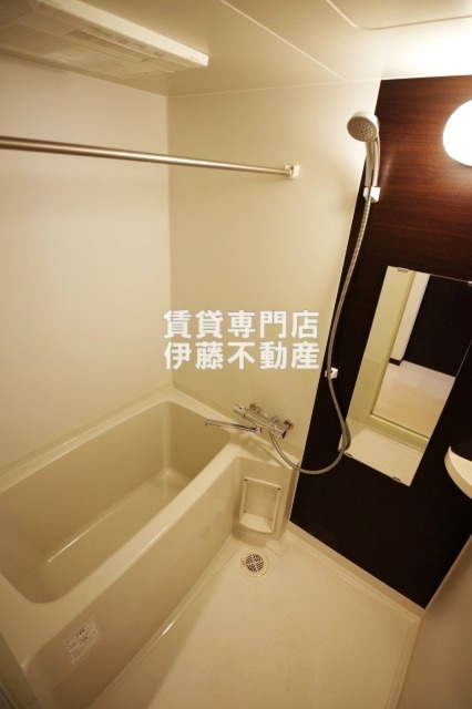 REGALEST浅間町の浴室