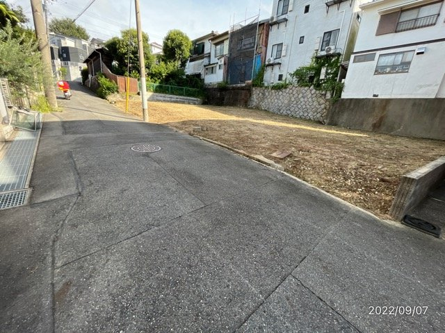 千種区田代町 全4棟 ＜仲介手数料無料＞高見小・若水中　新築一戸建ての前面道路含む現地写真|9/7撮影
社長の村田です！
自らプレイヤーとして営業しています★
長年の経験と実績から皆様により良いマイホーム購入のご提案をいたします。
住宅ローンの不安や購入後の不安等何でもご相談ください。