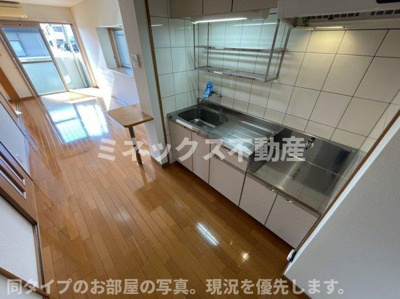 【内装】 | ファミリアOdo | 同タイプのお部屋の写真。現況を優先します。