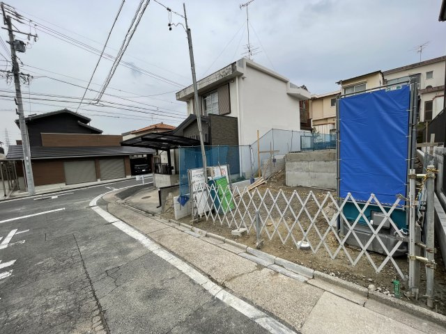 天白区大根町236① 全1棟　＜仲介手数料無料＞しまだ小・久方中　新築一戸建ての前面道路含む現地写真