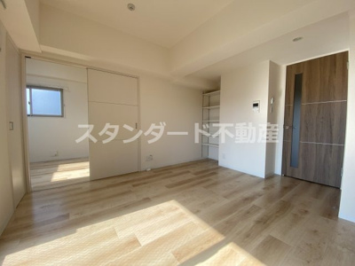 【居間・リビング】 | クルーヴェルチュ扇町公園