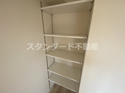 【収納】 | クルーヴェルチュ扇町公園