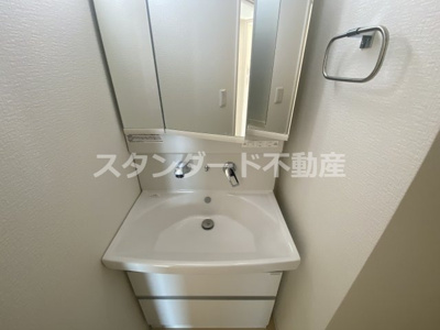 【洗面所】 | クルーヴェルチュ扇町公園