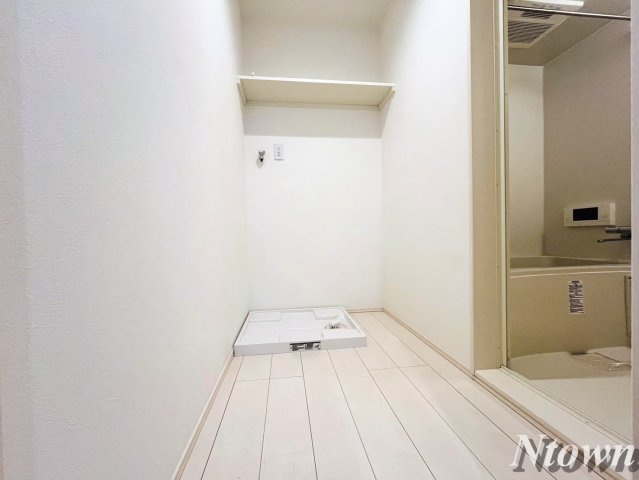 【洗面所】 | レガリスト新富 | 洗面所です