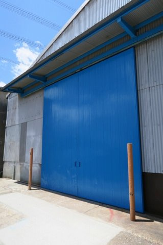 東野町工場Iの外観