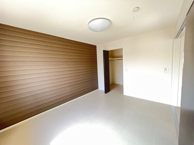 カミヤの内装|室内