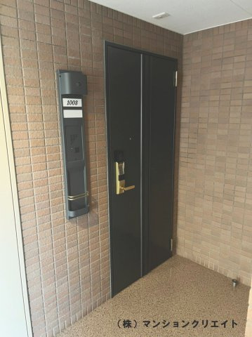 ビブレ成和の玄関