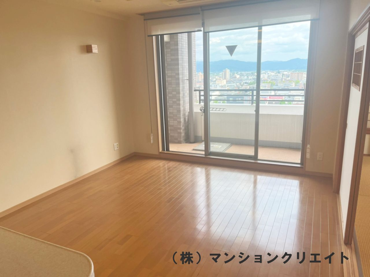 ビブレ成和の居間・リビング