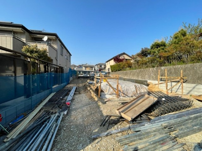 【外観】 | 天白区西入町第3期 全2棟　＜仲介手数料無料＞山根小・天白中　新築一戸建て | 撮影
社長の村田です！
自らプレイヤーとして営業しています
長年の経験と実績から皆様により良いマイホーム購入のご提案をいたします。
住宅ローンの不安や購入後の不安等何でもご相談ください。