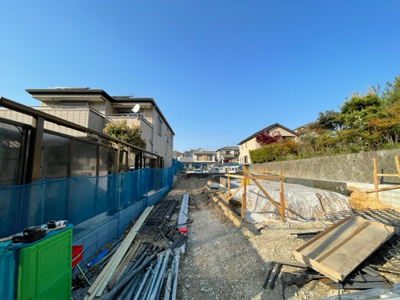 【外観】 | 天白区西入町第3期 全2棟　＜仲介手数料無料＞山根小・天白中　新築一戸建て | 撮影
社長の村田です！
自らプレイヤーとして営業しています
長年の経験と実績から皆様により良いマイホーム購入のご提案をいたします。
住宅ローンの不安や購入後の不安等何でもご相談ください。