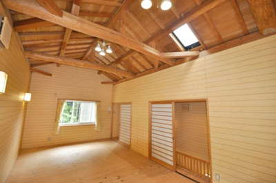 【洋室】 | 多可郡多可町加美区 | 洋室西側