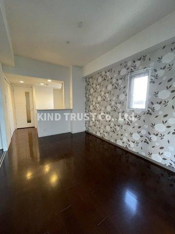 ランドセントラル梅田の居間・リビング|ゆったり過ごせる居間です