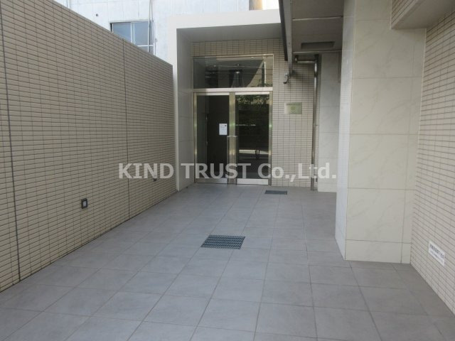 ランドセントラル梅田のエントランス|エントランスです