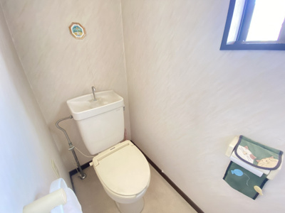 【トイレ】 | 下豊岡町　中古戸建 | ■１階トイレです！