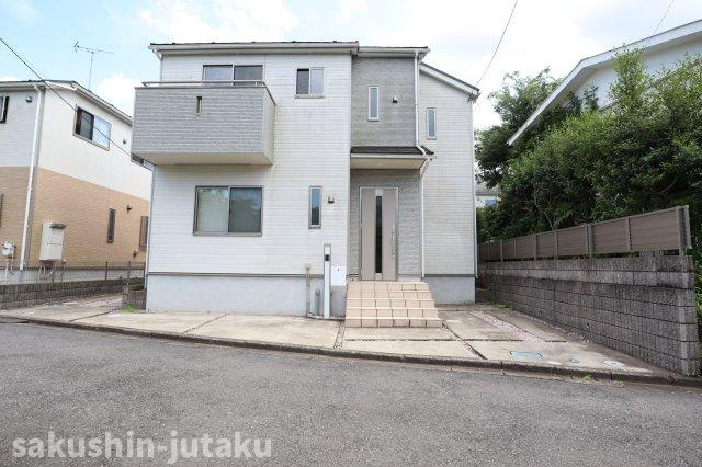 八千代台西８丁目　中古戸建の外観|八千代台西８丁目　築浅戸建　クロス貼替　トイレ・洗面化粧台新設　室内クリーニング済　カースペース２台（車種によります。）