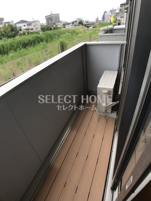 【バルコニー】 | イデアル・ボヌール | 開放的で明るい空間を演出してくれるバルコニーです