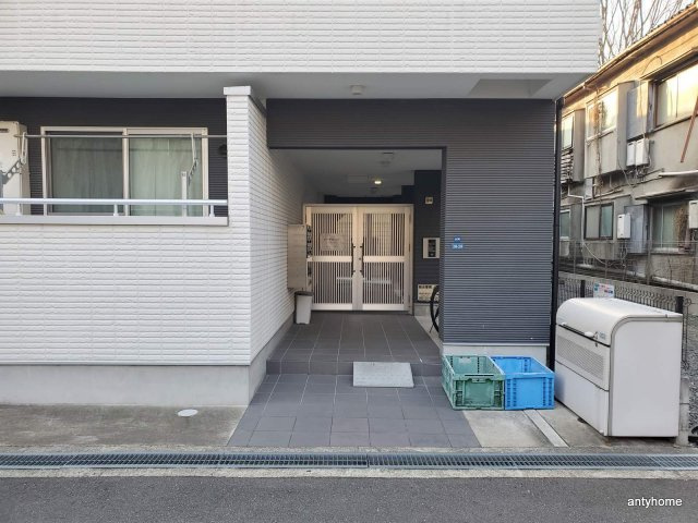 ピアザ出口町　仲介手数料無料のエントランス