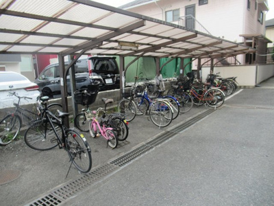 【その他共用部分】 | エテルナクモン（住道賃貸） | 駐輪場です